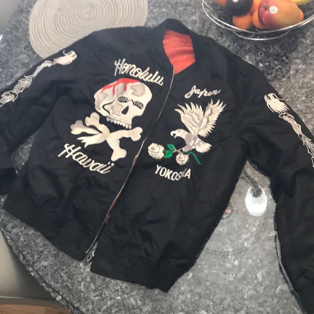 Bomber jacket